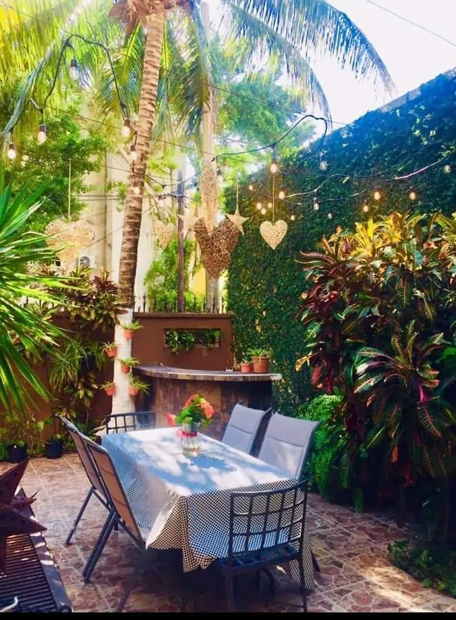 Homestay Casa Cristal Apartment Cancun